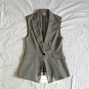 NWOT Worthington Fitted Women Sleeveless Waistcoat